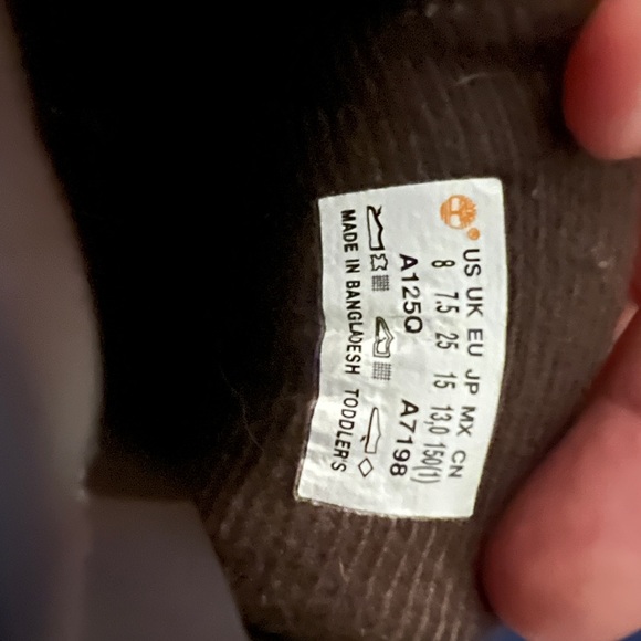 Toddler Pokey Pine boots, worn three times, like new! Has zipper and laces - Picture 5 of 7